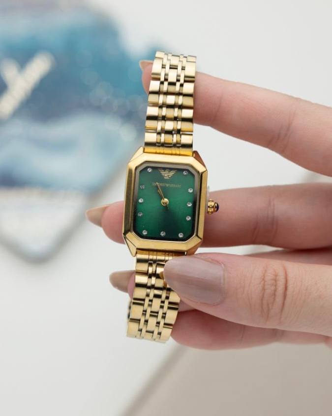 שעון יד אמפוריו ארמני לנשים 30 מ״מ – רמת AAA, כולל קופסה יוקרתית (1)