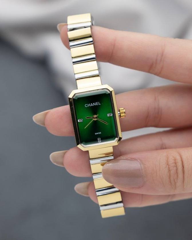 שעון יד שאנל לנשים 30 מ״מ – רמת AAA, כולל קופסה יוקרתית (1)