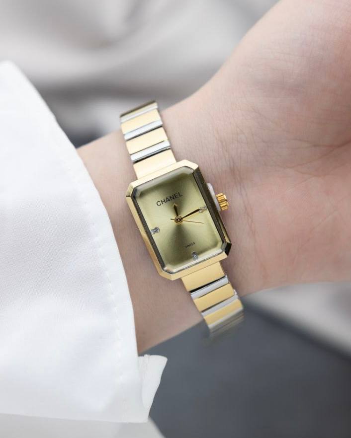 שעון יד שאנל לנשים 30 מ״מ – רמת AAA, כולל קופסה יוקרתית (2)