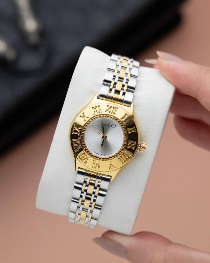 שעון יד בולגרי לנשים 32 מ״מ – רמת AAA, כולל קופסה יוקרתית (1)