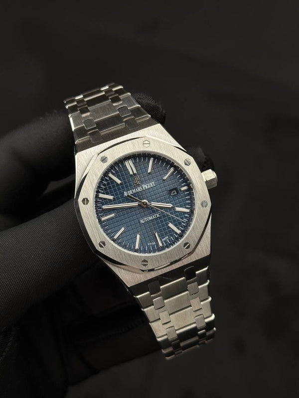 שעון יד אודמר פיגה לגברים 41 מ״מ – רמת 11 מאסטר, מנגנון אוטומטי שווייצרי, כולל קופסה וניירות מקוריים (21)