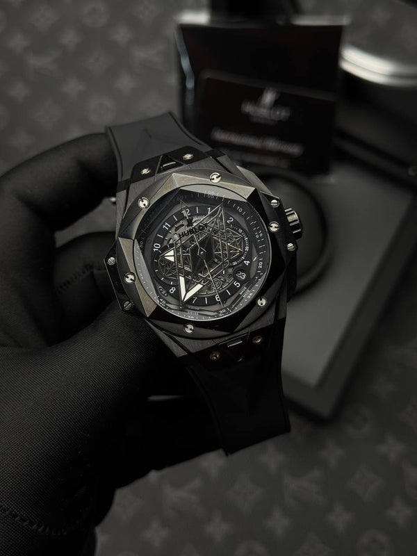 שעון יד הובלו לגברים 44 מ״מ – רמת 11 מאסטר, מנגנון אוטומטי שווייצרי, כולל קופסה וניירות מקוריים (10)