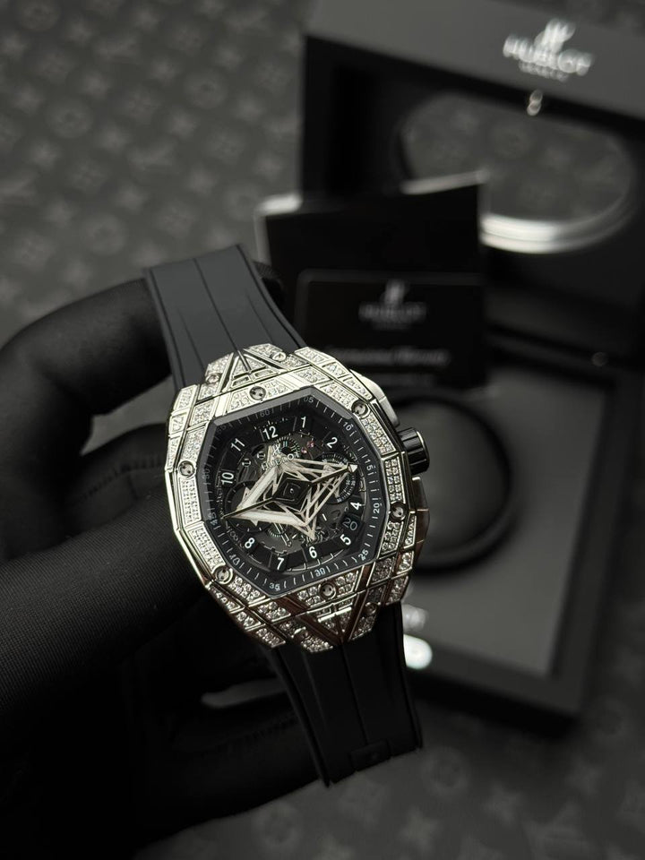 שעון יד הובלו לגברים 44 מ״מ – רמת 11 מאסטר, מנגנון אוטומטי שווייצרי, כולל קופסה וניירות מקוריים (4)