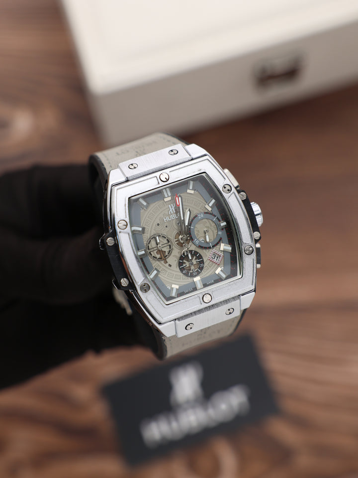 שעון יד הובלו לגברים 44 מ״מ – רמת AAA, כולל קופסה יוקרתית (1)